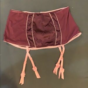 Victoria Secret Garter Belt skirt NWT